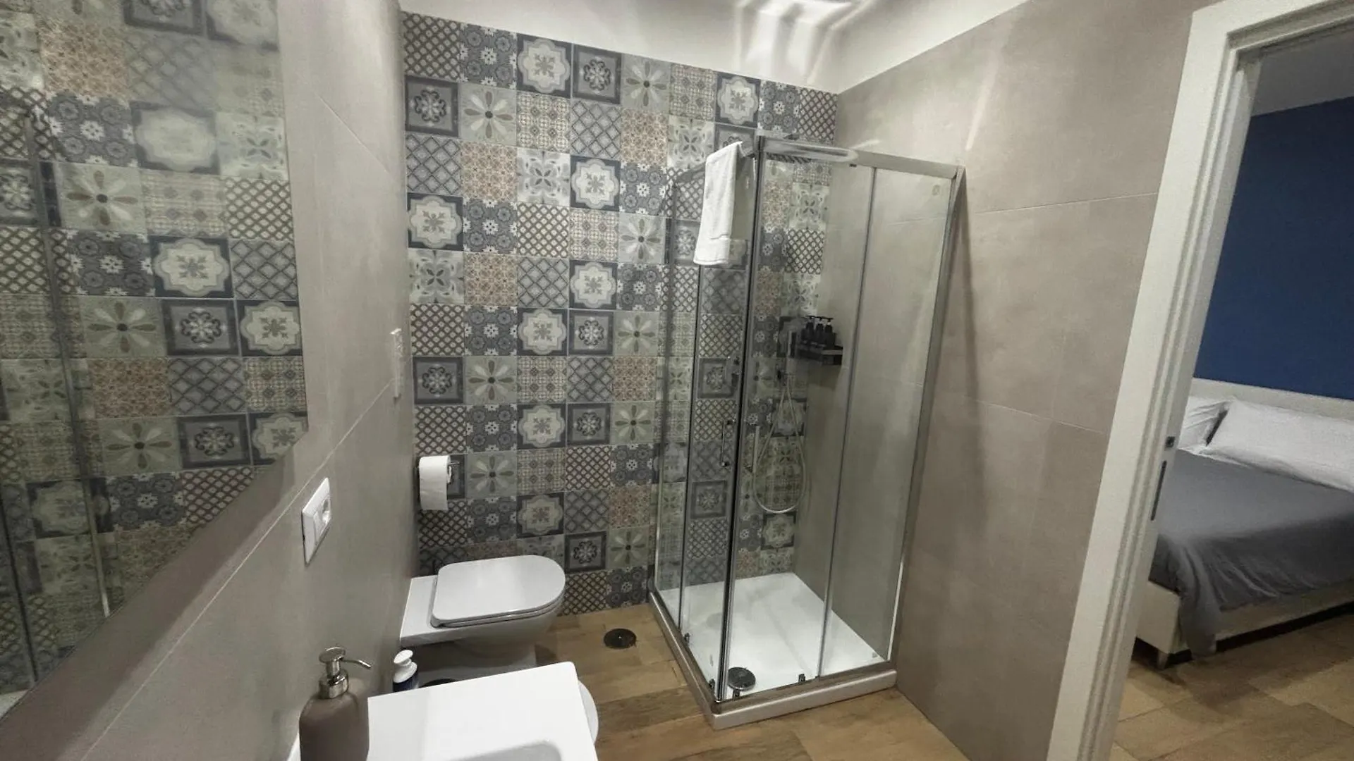 Engi Rooms - Marino Naples