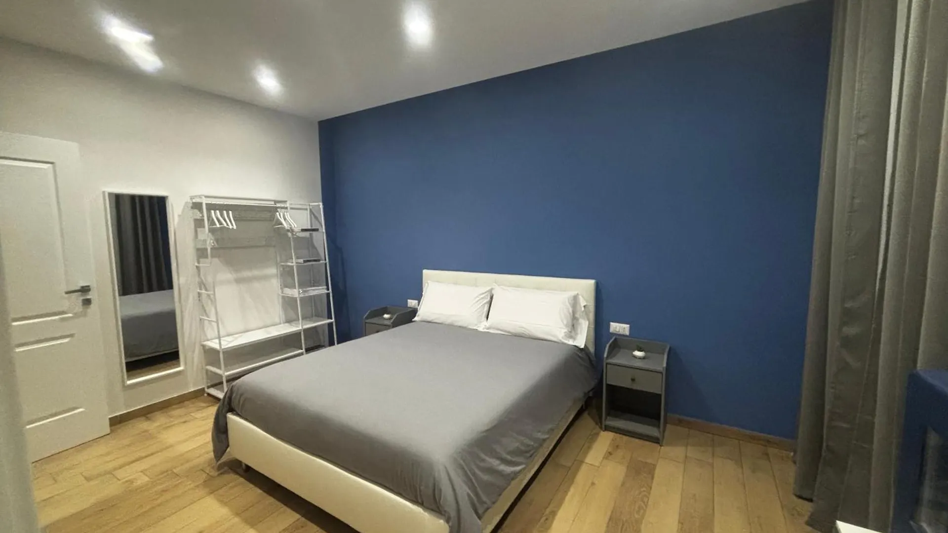 Engi Rooms - Marino Naples Bed & Breakfast