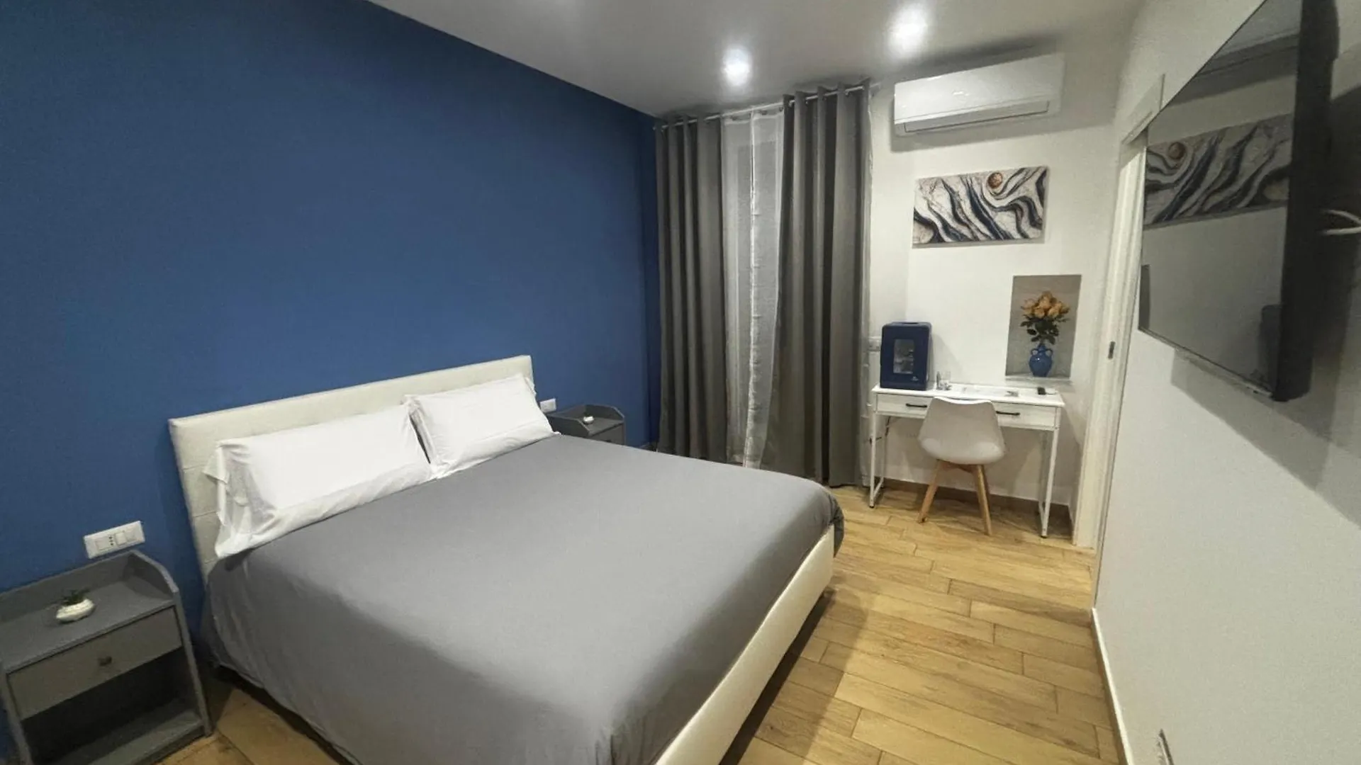 Engi Rooms - Marino Naples